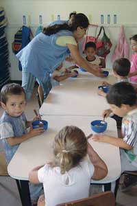 creche e pre escola seis oito meses