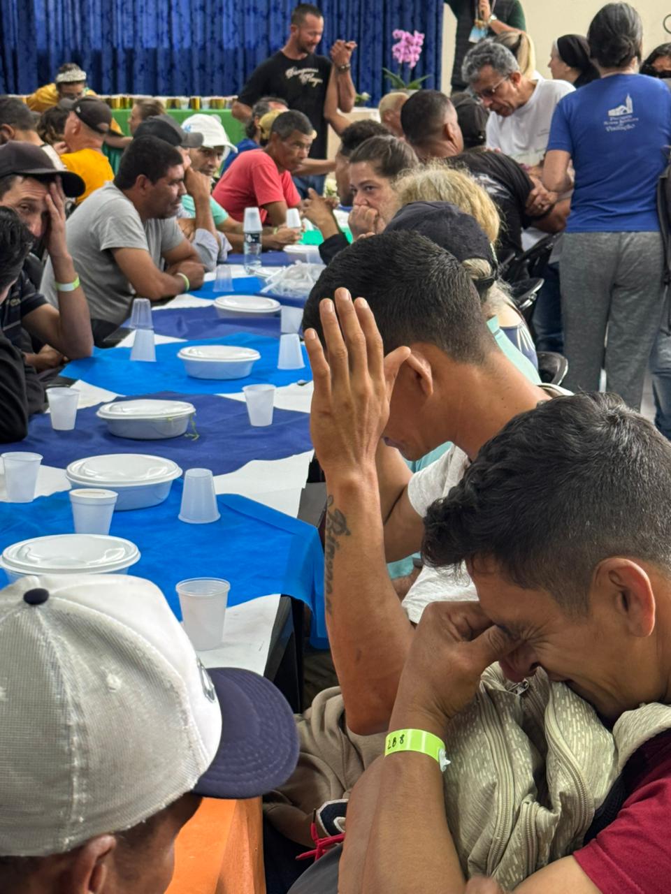 Ação em Curitiba durante o Dia Mundial dos Pobres