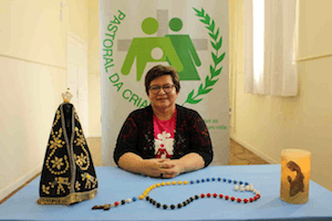 irma veneranda com terco