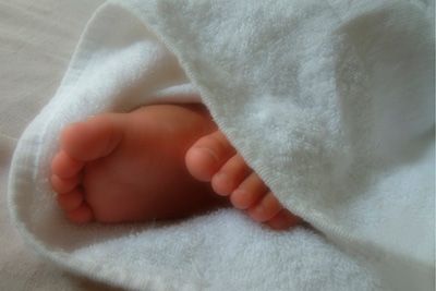 pe de bebe prematuro