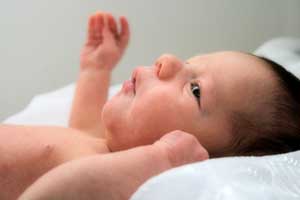 bebe nos primeiros dias de vida
