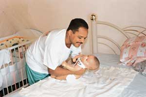 bebe dois meses pai