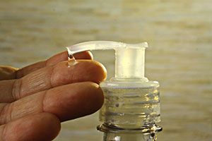 alcohol gel pode pegarfogo